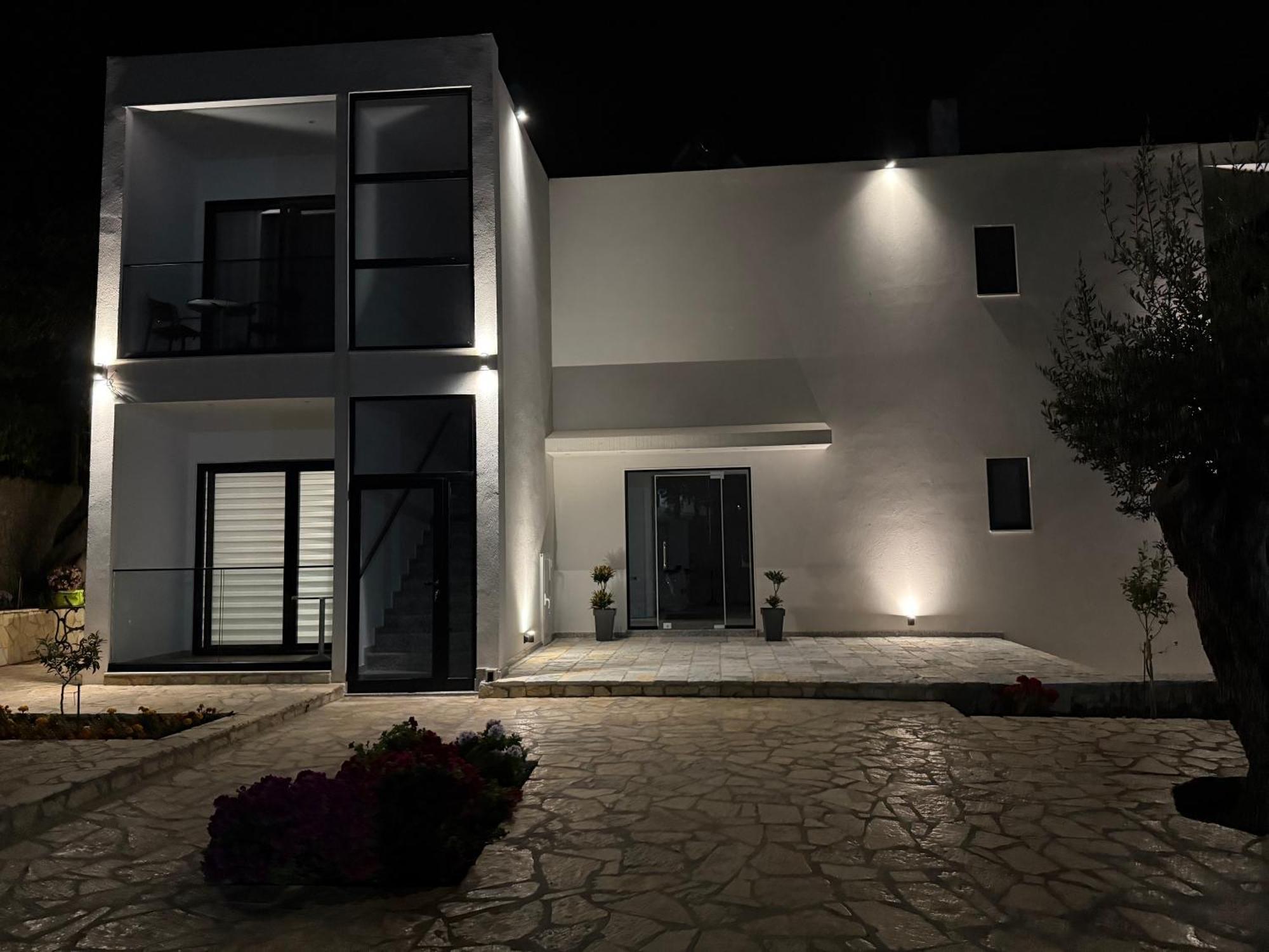 Villa Thomas Дхерми Экстерьер фото